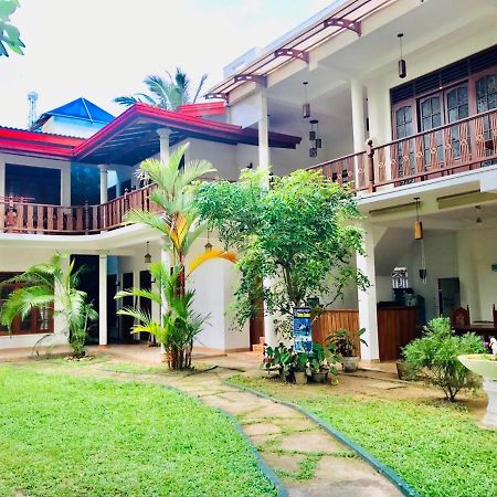 Mermaid Inn Mirissa Ngoại thất bức ảnh