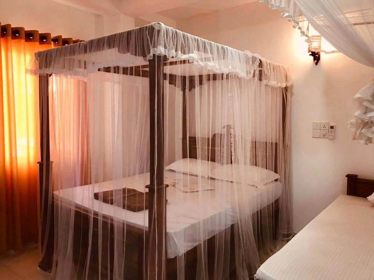 Mermaid Inn Mirissa Ngoại thất bức ảnh